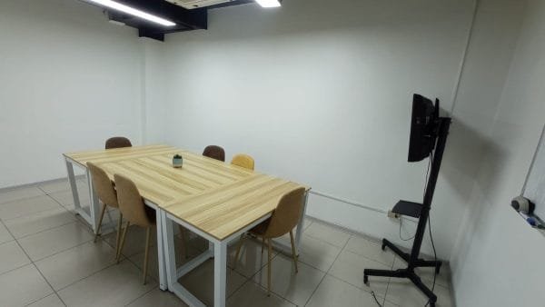 ¡ Amplio Local En Interior De Galería / Banderas ! - Imagen 7