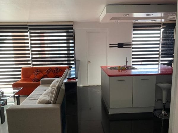 ¡ Metro Mirador / Depto Remodelado ! - Imagen 2