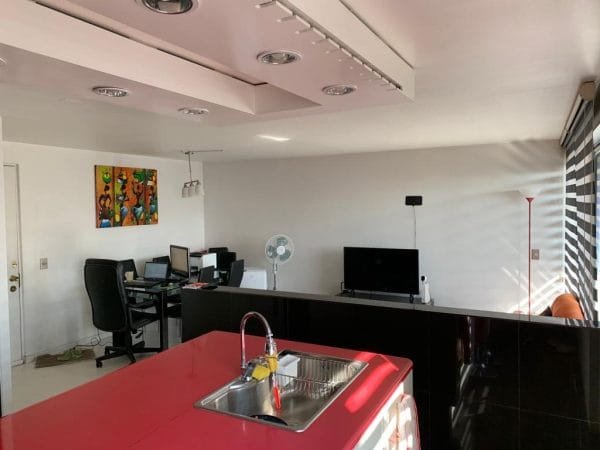 ¡ Metro Mirador / Depto Remodelado ! - Imagen 3