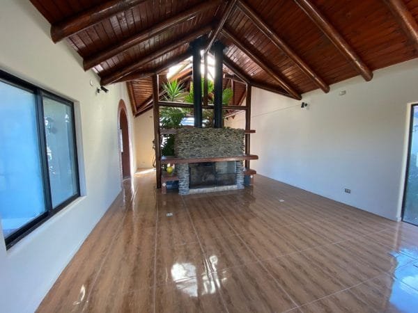 Parcela, Con Casa Amplia En Excelente Lugar. - Imagen 4