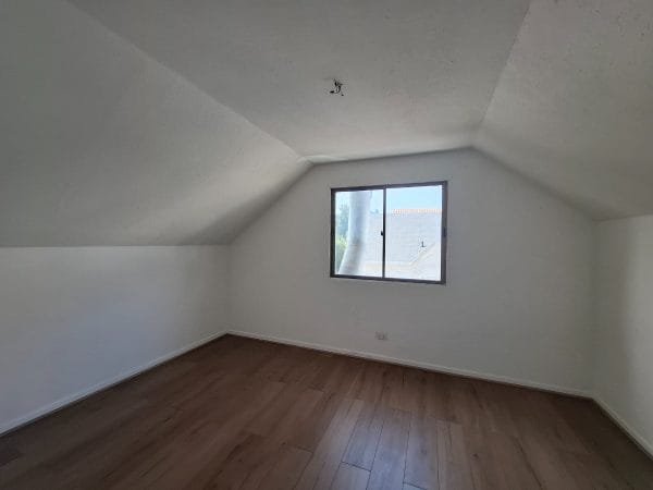 Hermosa Casa 4 D + 3 B - Imagen 17