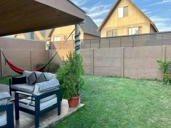 Hermosa Casa 3d+3b+mansarda En Jardines De Las Vizcachas - Imagen 18