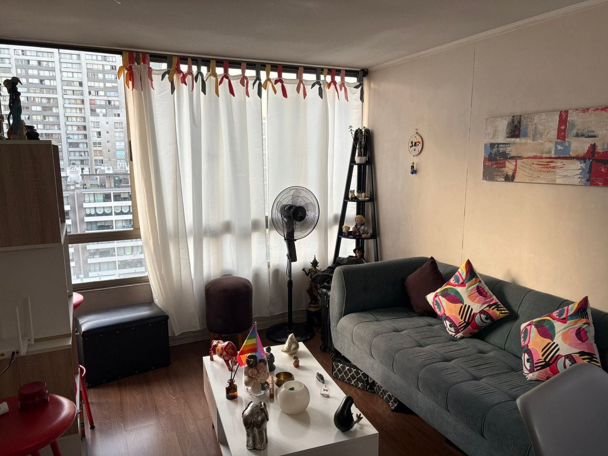 Departamento A Pasos Metro Parque Almagro