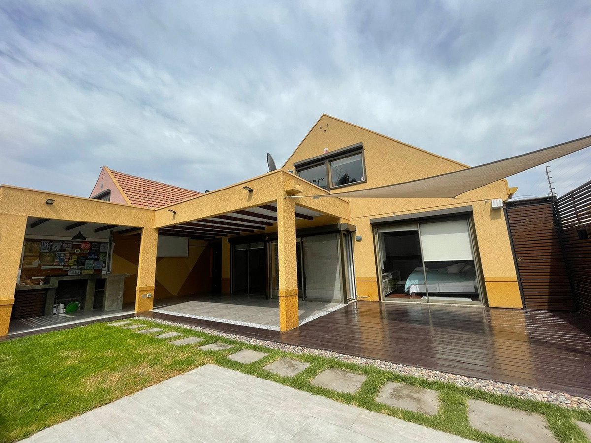 ¡ Oportunidad Hermosa Casa Con Accesos Controlados ! - Imagen 11