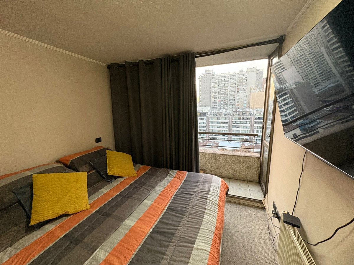 Departamento A Pasos Metro Parque Almagro - Imagen 6