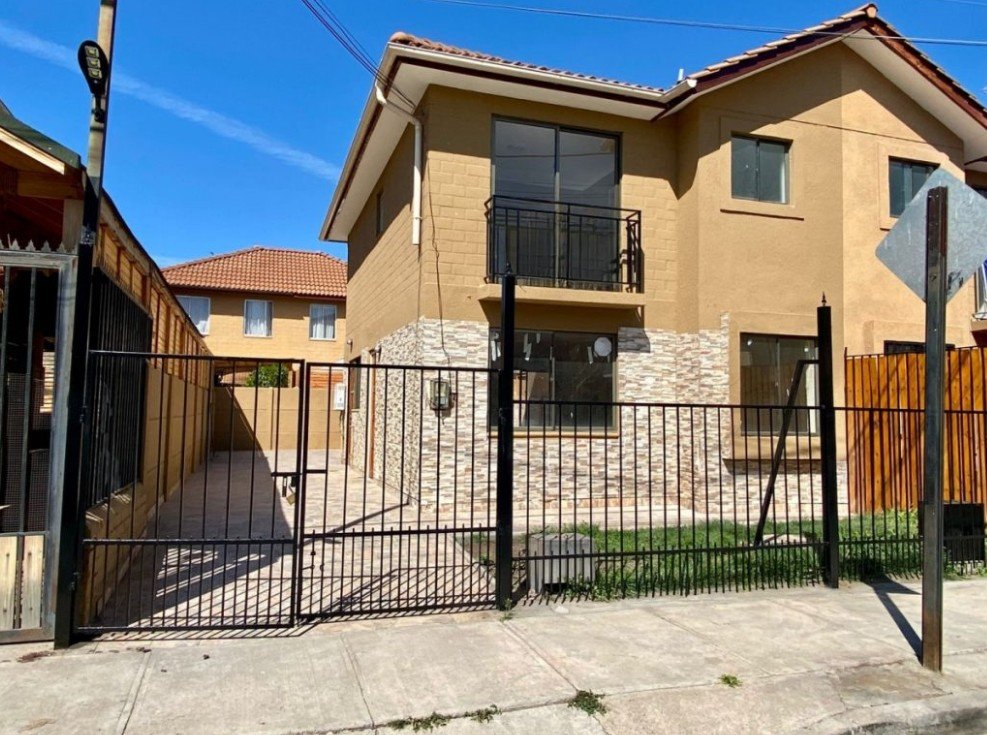 Casa En Venta En Maipú
