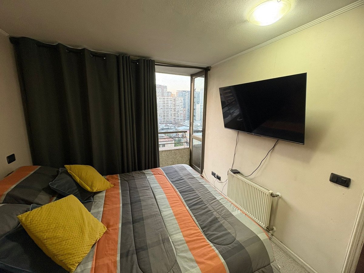 Departamento A Pasos Metro Parque Almagro - Imagen 7