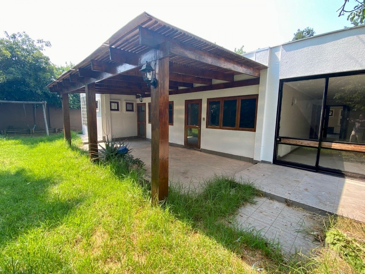 Casa En Venta En La Reina - Imagen 21